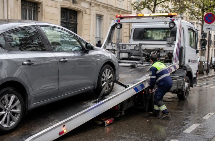 Mise en fourrière à Orly